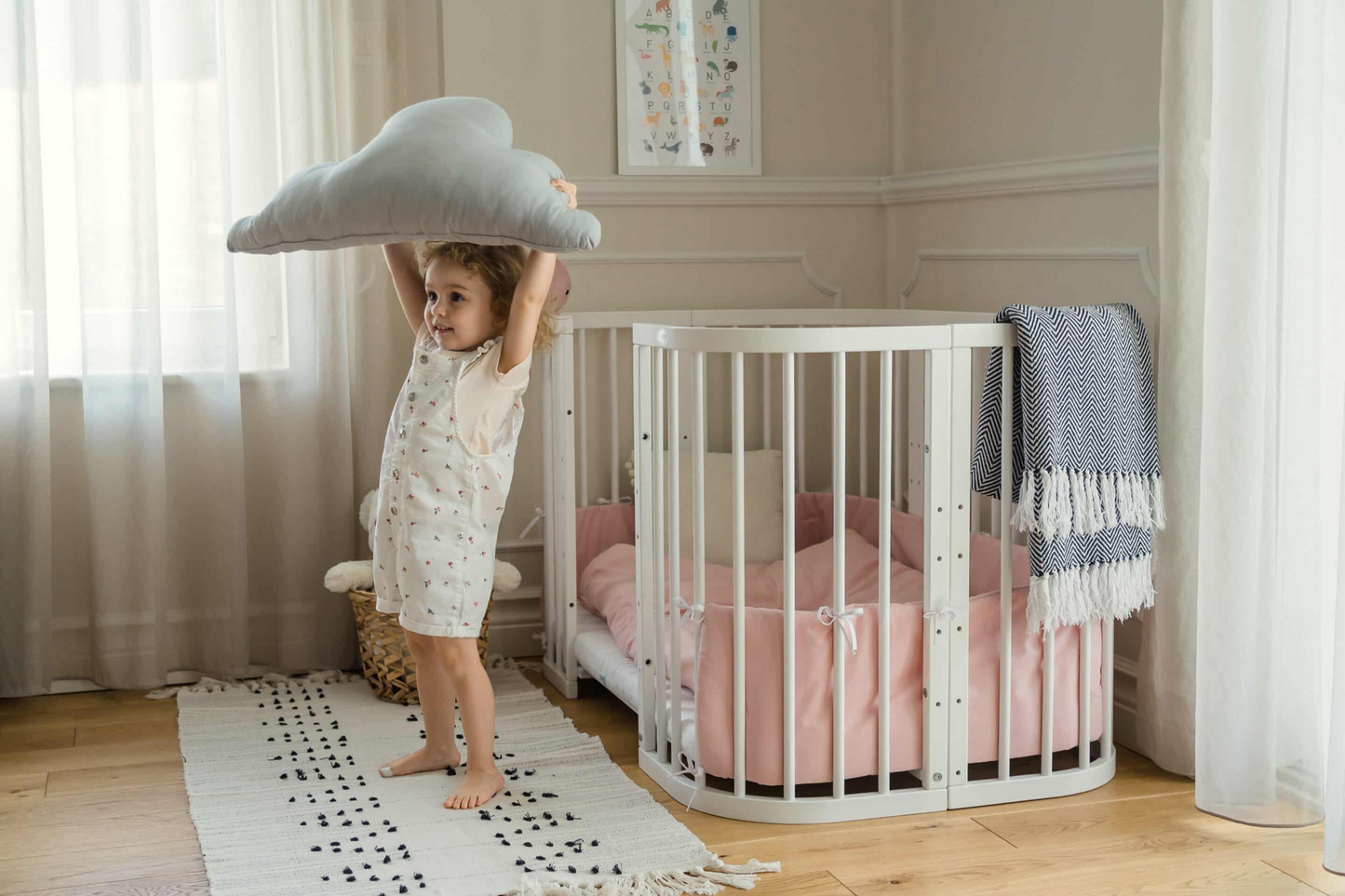 QUADRATISCHES BABYBETT - WALDIN WEIß