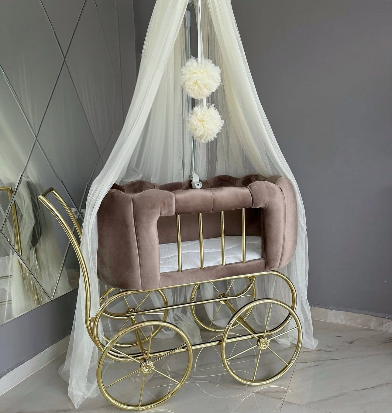 Chester - Wiege RETRO - 05