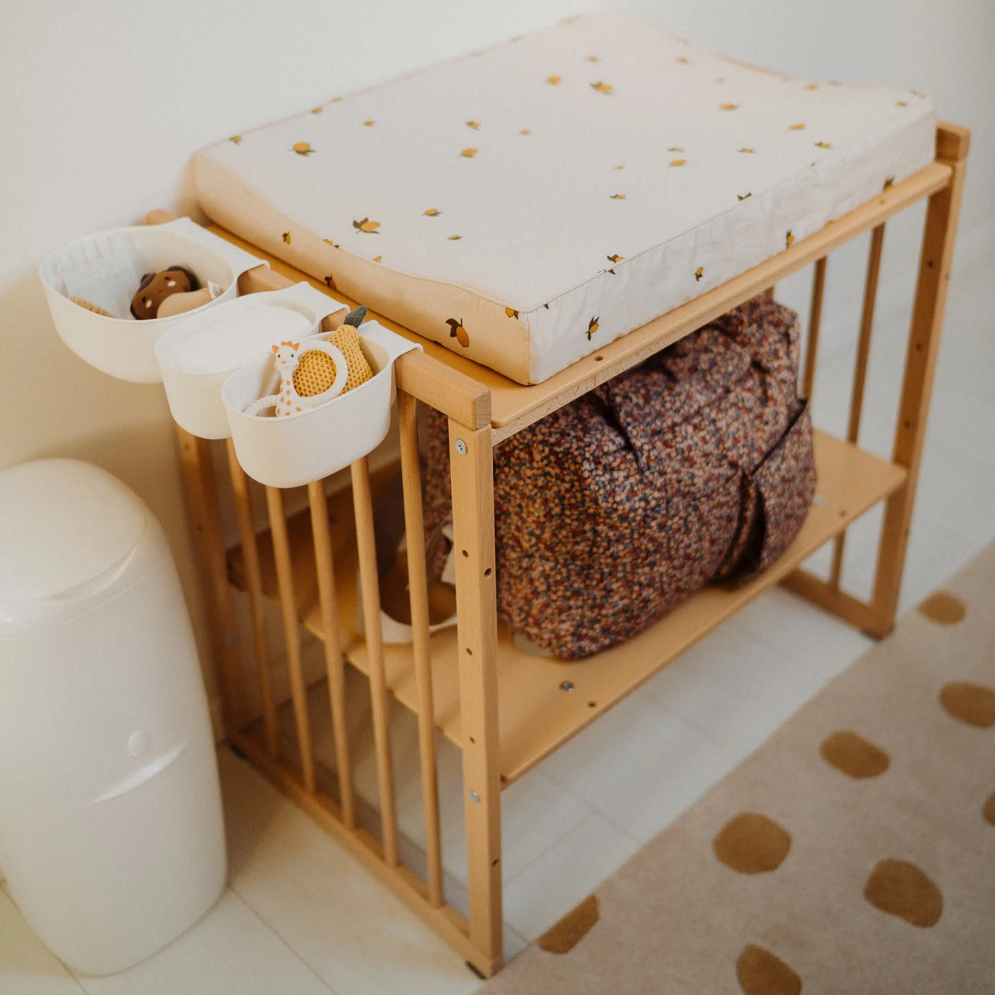 QUADRATISCHES BABYBETT - WALDIN NATUR