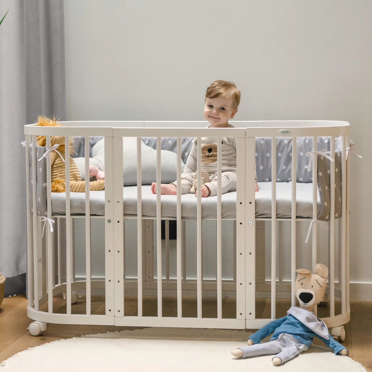 QUADRATISCHES BABYBETT - WALDIN WEIß