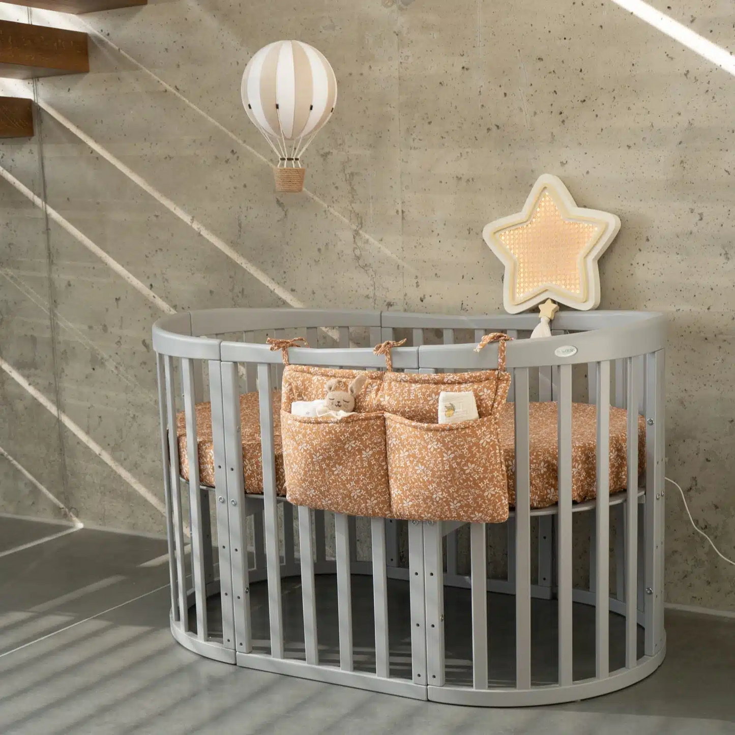 OVALES BABYBETT 7-IN-1 - WALDIN GRAU