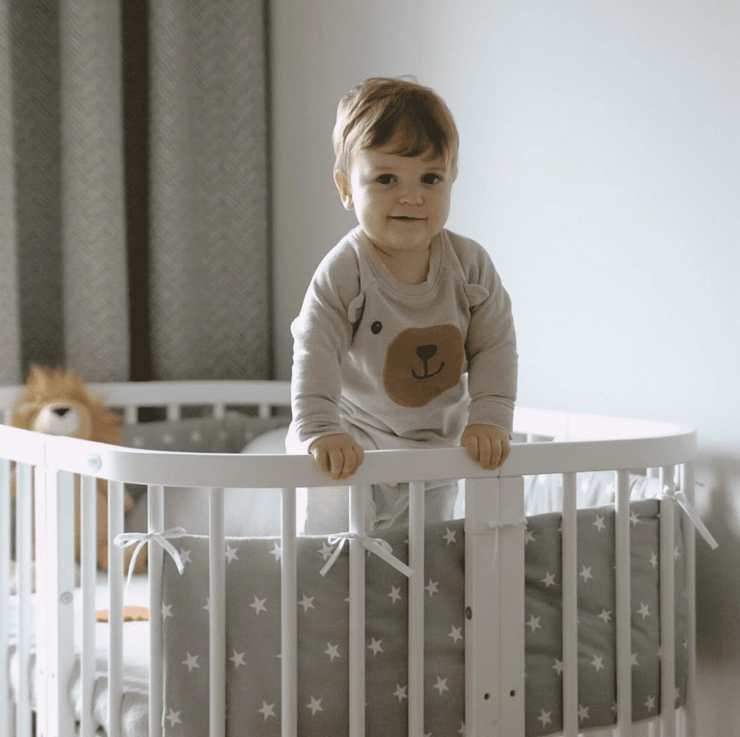 QUADRATISCHES BABYBETT - WALDIN WEIß