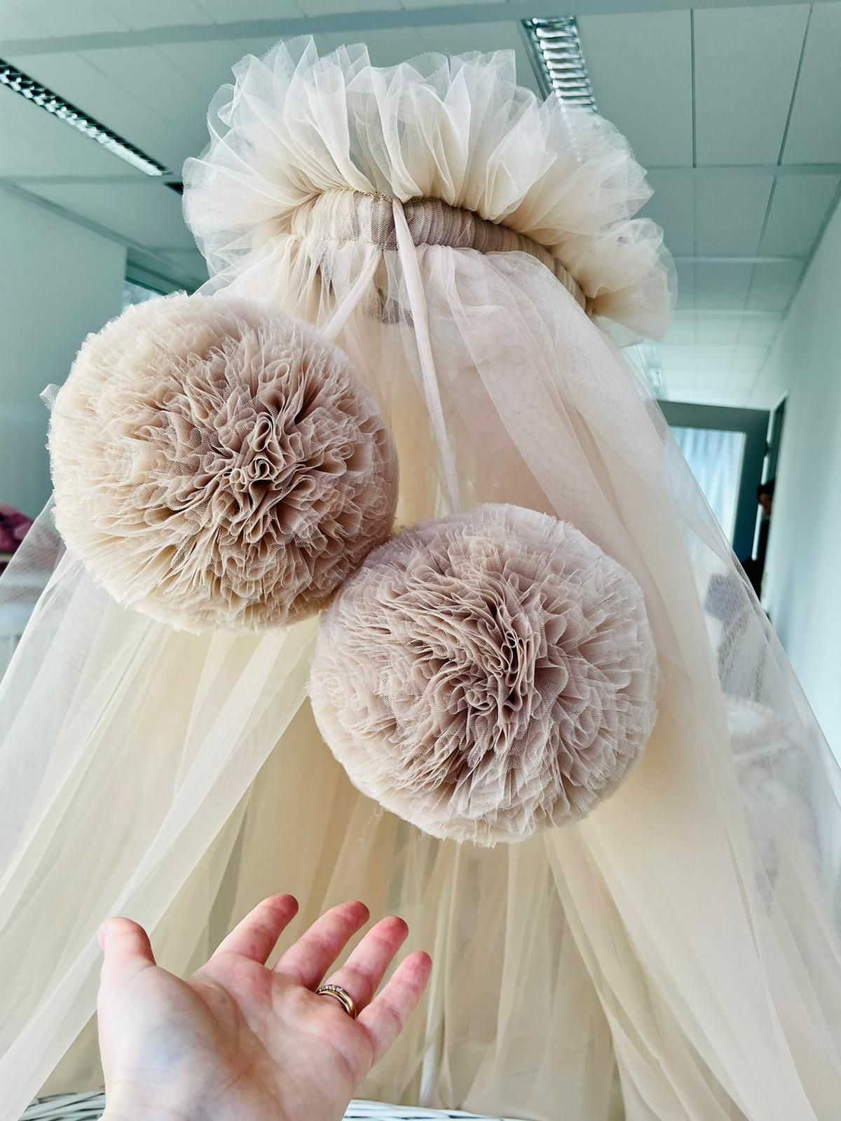 Vorhang mit PomPom