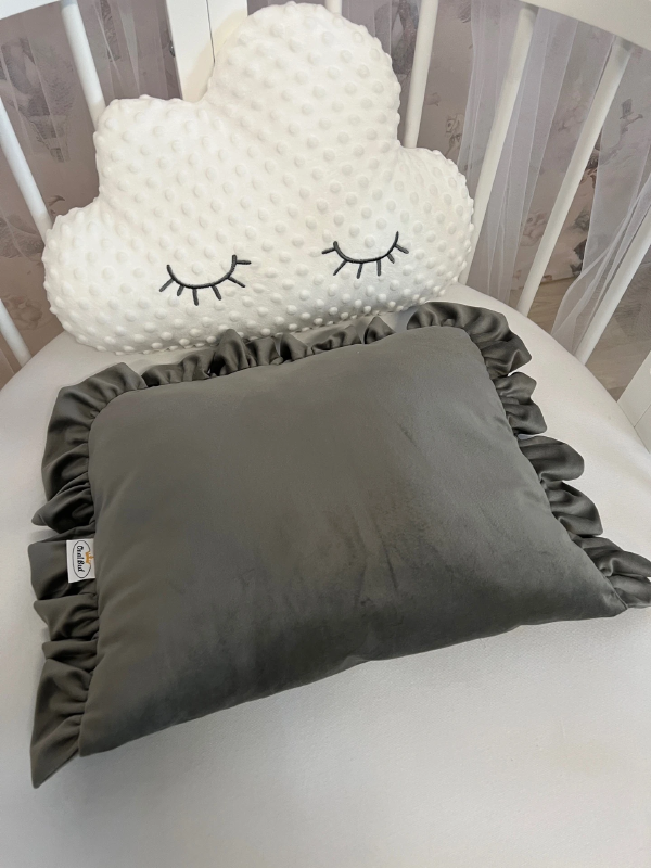 Blanket & cushion filled with velour
