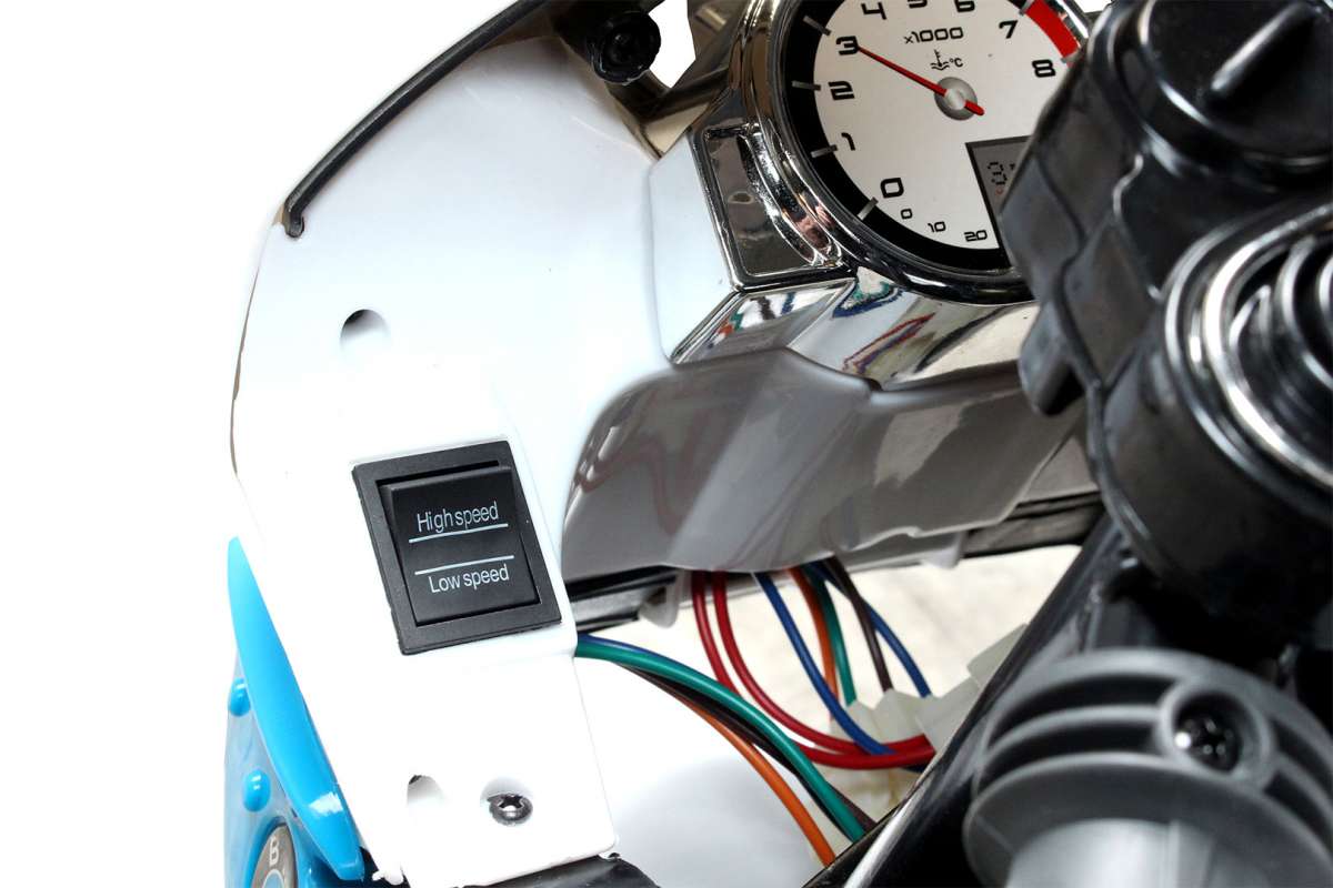 Kindermotorrad Cruiserbike, Motorsound, Bremsautomatik, 36 Watt, 2x 6 Volt, Hartplastikreifen, LED