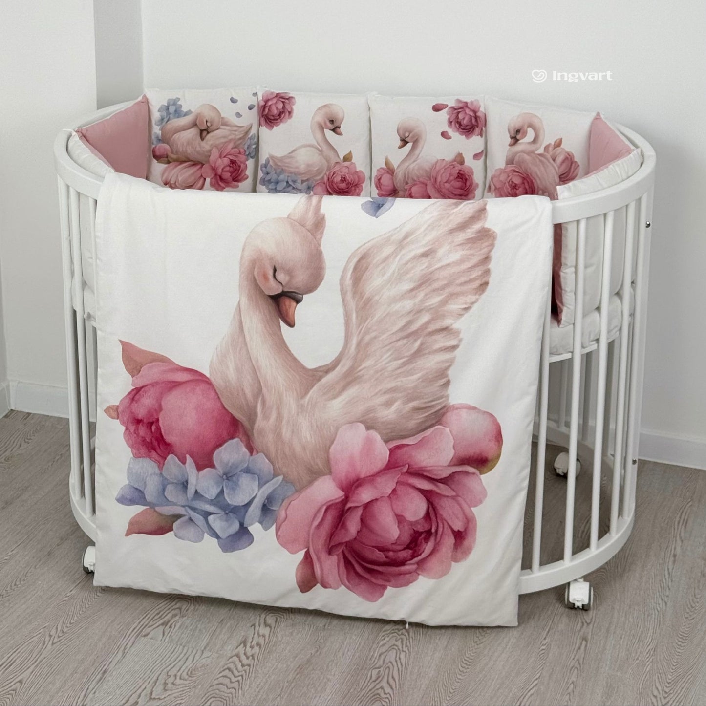 Bettwäsche-Set „Schwäne in Pfingstrosen“