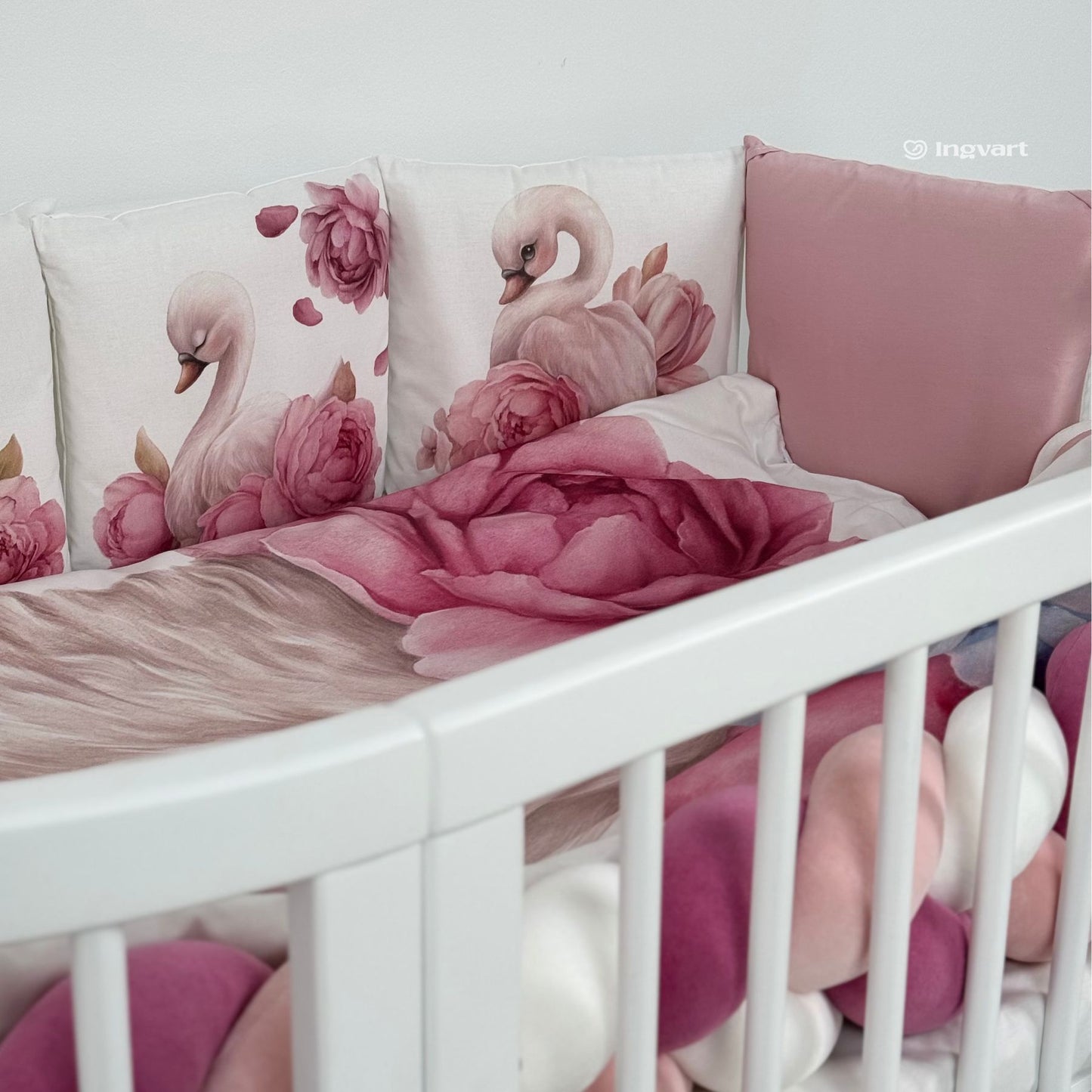 Bettwäsche-Set „Schwäne in Pfingstrosen“
