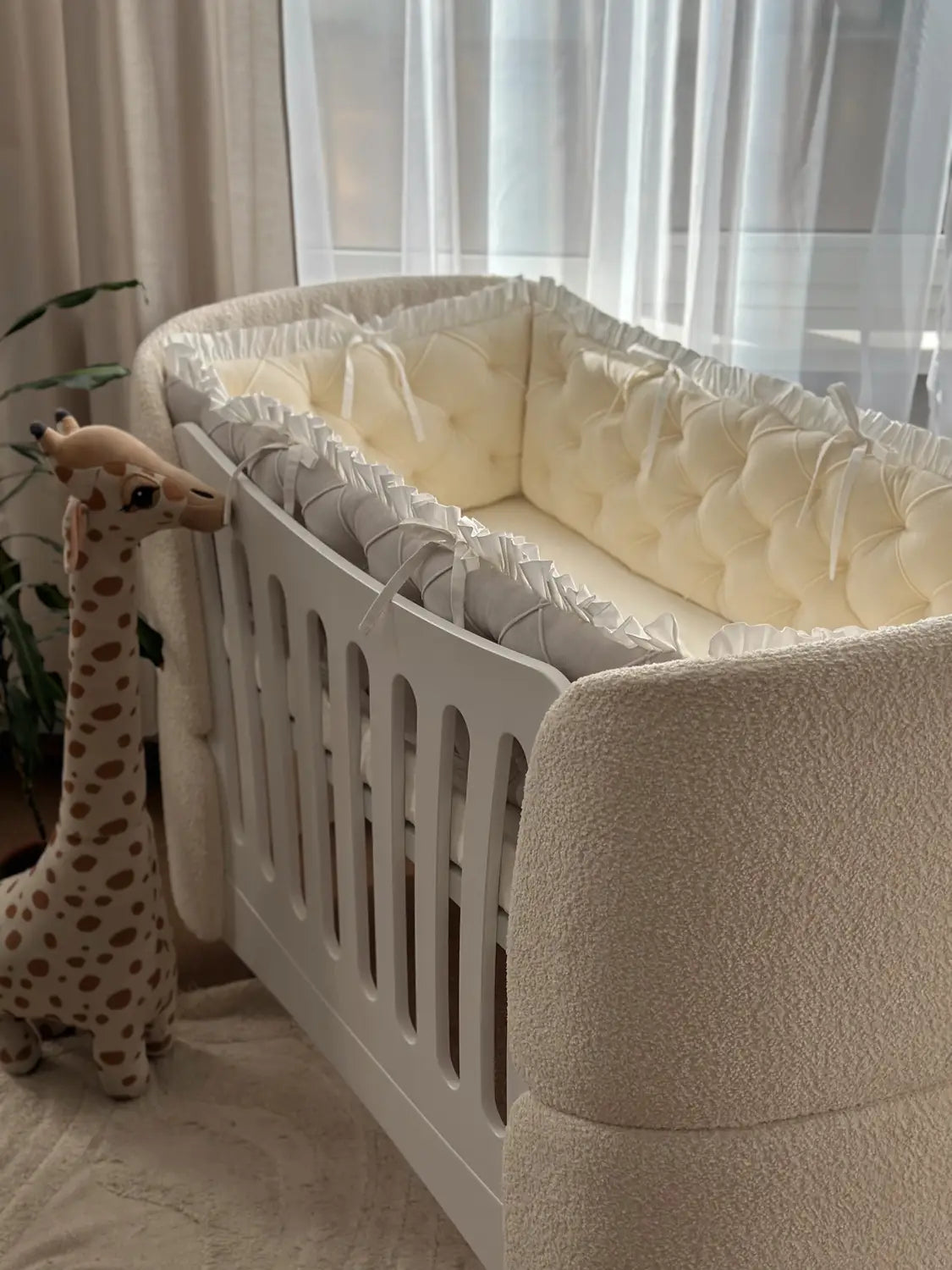 Fly Bed Boucle Milky Cot