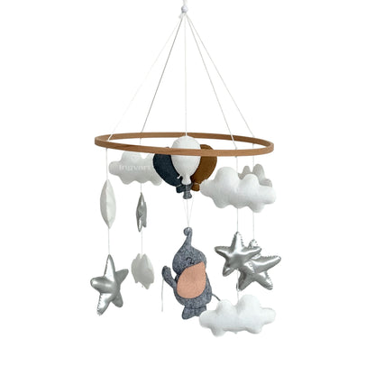 Handynummer 1 „Graues Elefantenbaby mit Hoden“