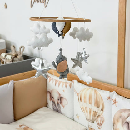 Handynummer 1 „Graues Elefantenbaby mit Hoden“