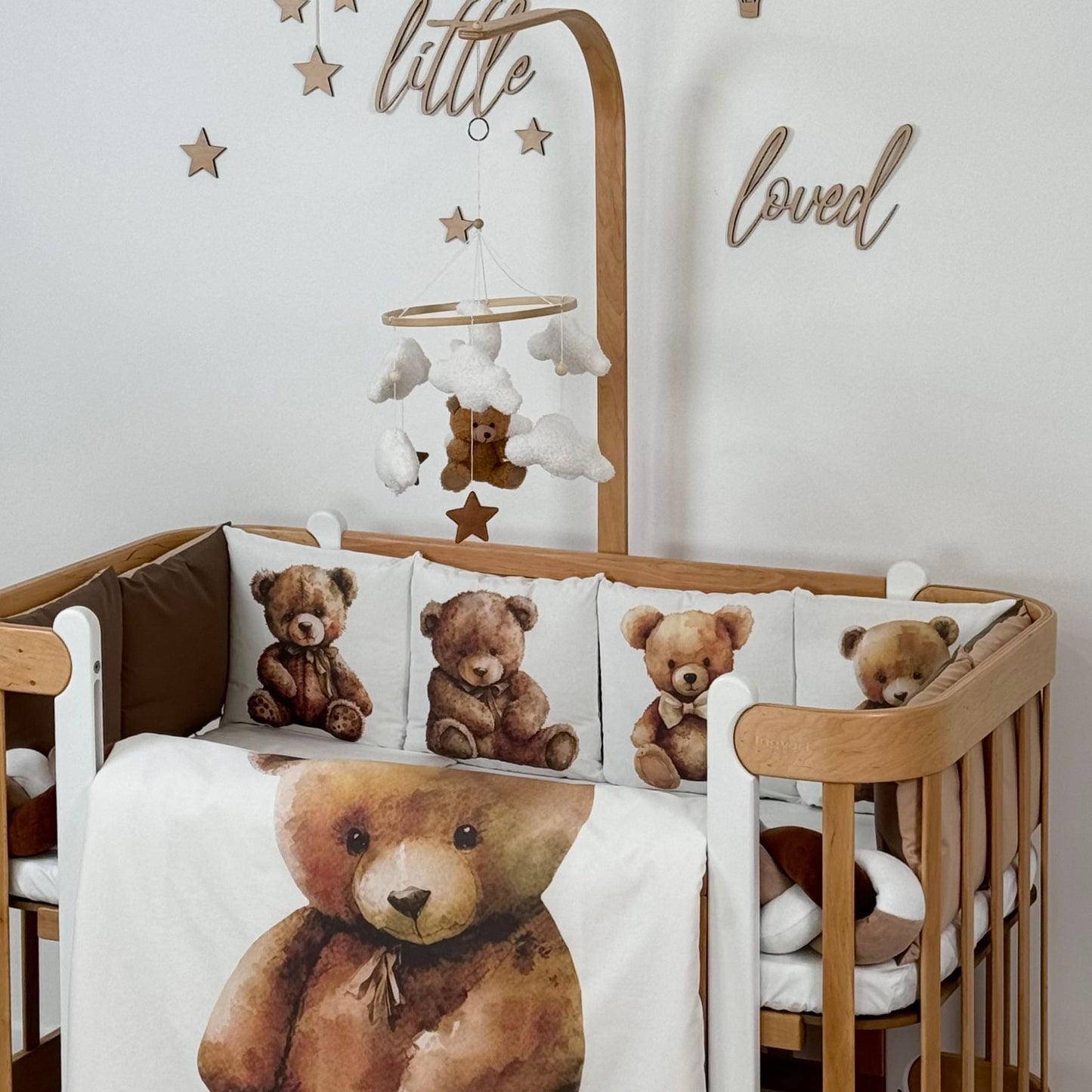 Mobilnummer 17 „Boucle Bear“