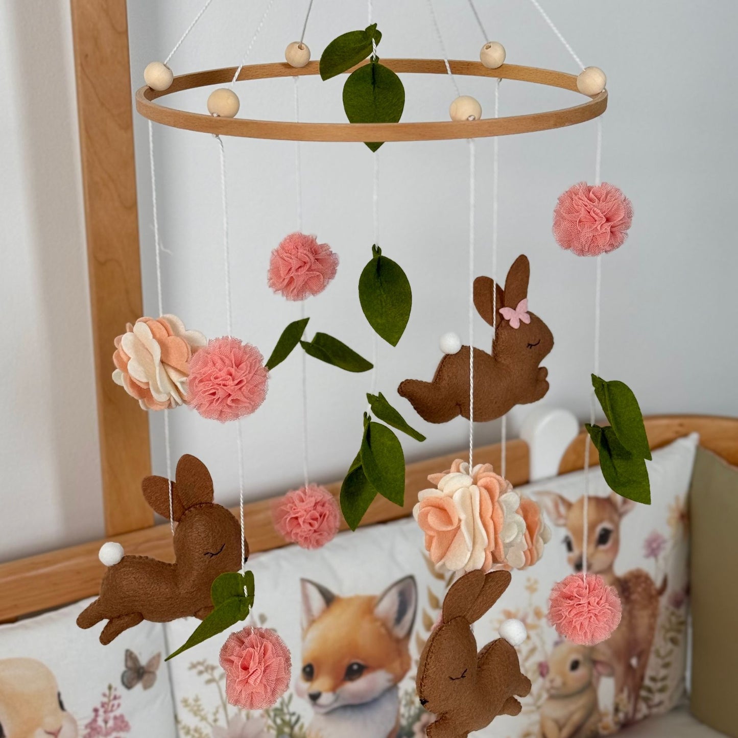 Mobilnummer 5 „Hasen in Blumen“