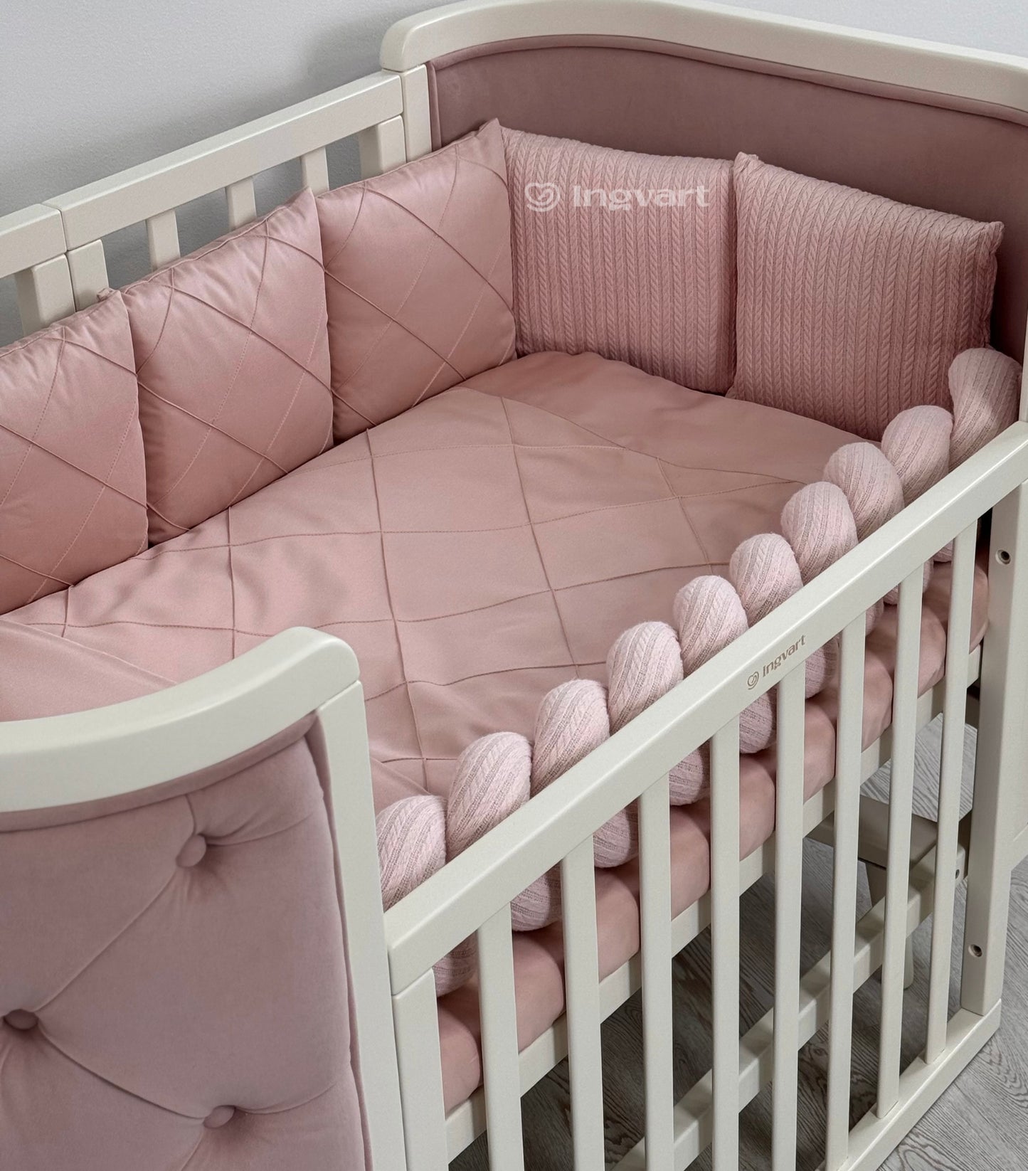 Satin-Set „Platinum“ in Altrosa (aus „Zopf“-Stoff)