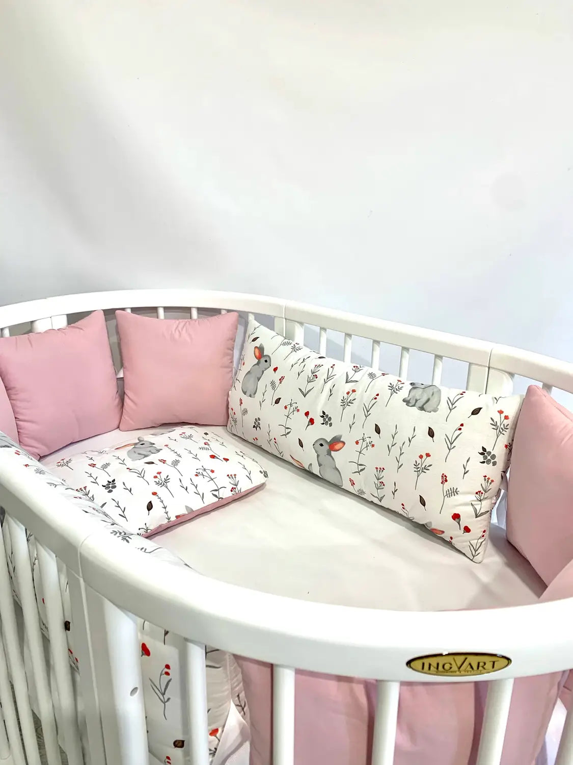 Tafel „Kissen mit Dekor“ in Pudertönen